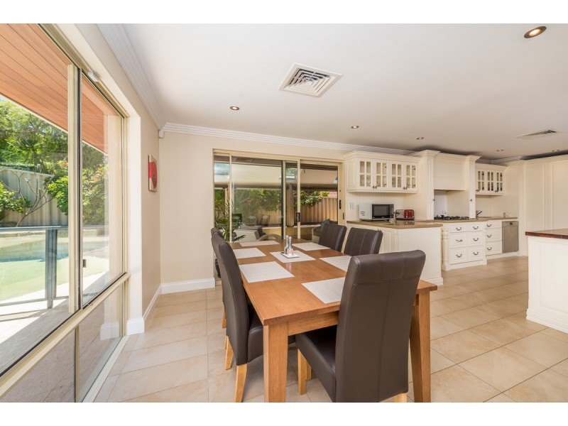 72 Bacchante Circle, Ocean Reef WA 6027