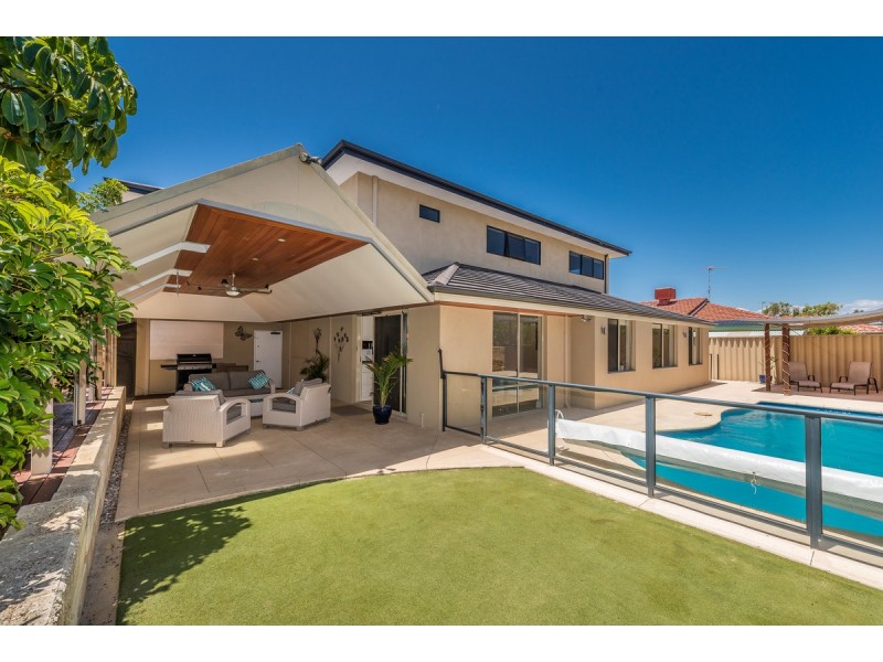 72 Bacchante Circle, Ocean Reef WA 6027
