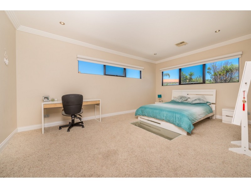 72 Bacchante Circle, Ocean Reef WA 6027