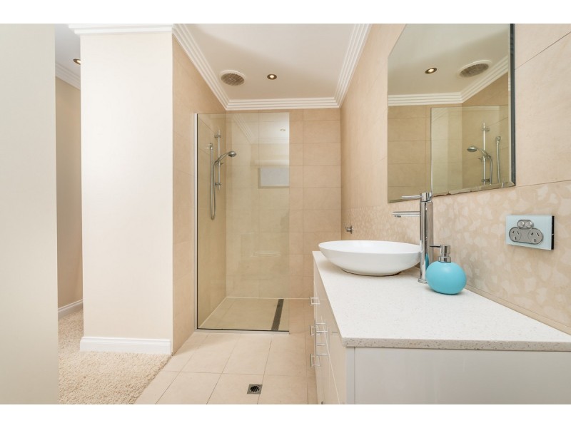 72 Bacchante Circle, Ocean Reef WA 6027