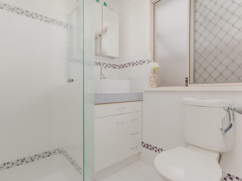 16 Anguilla Court, Secret Harbour WA 6173