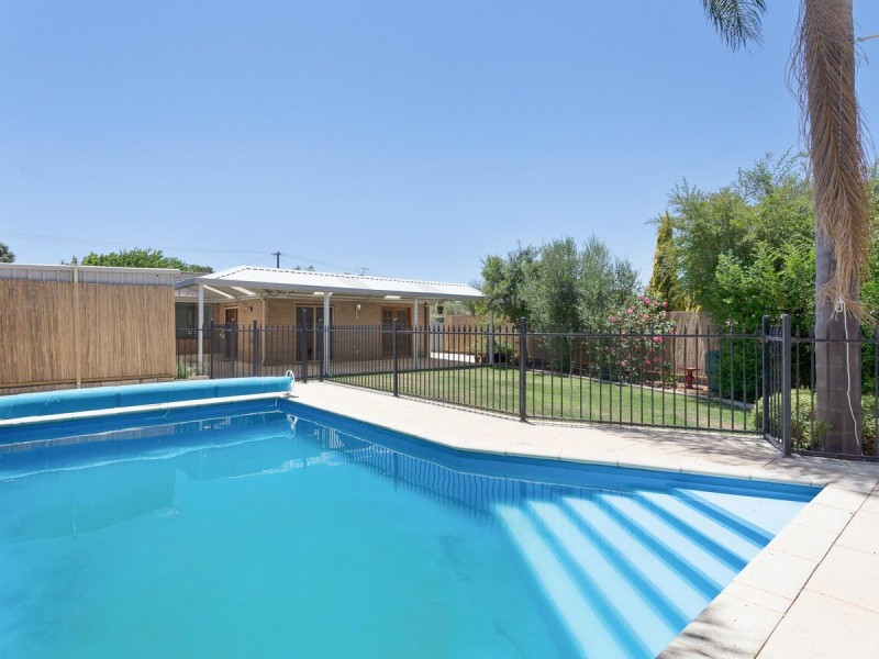 3 Tattler Place, Yangebup WA 6164