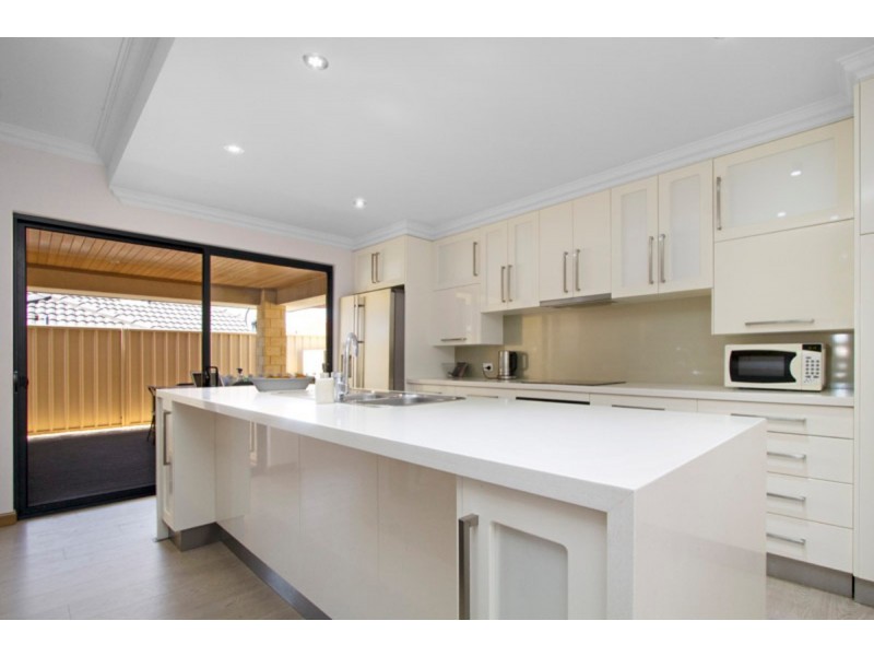 5 Boodjar Rise, Darch WA 6065