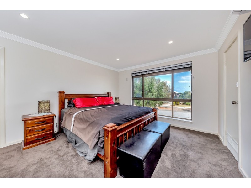 9 Driftwood Road, Silver Sands WA 6210