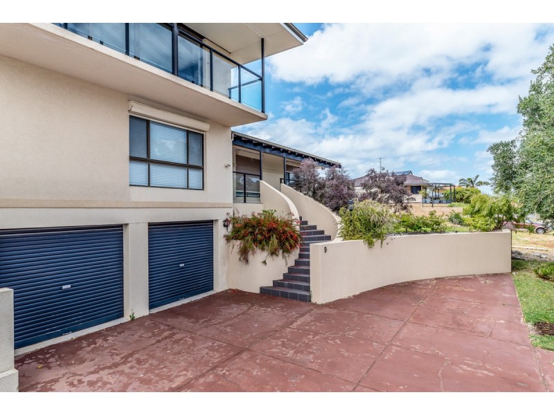 9 Driftwood Road, Silver Sands WA 6210