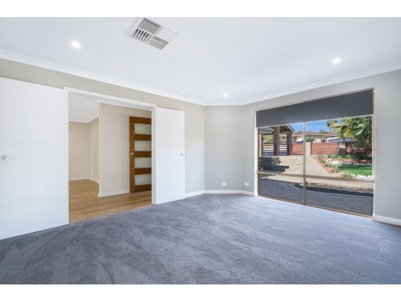 11 Lime Close, Quinns Rocks WA 6030