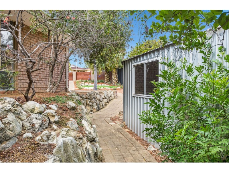 11 Lime Close, Quinns Rocks WA 6030