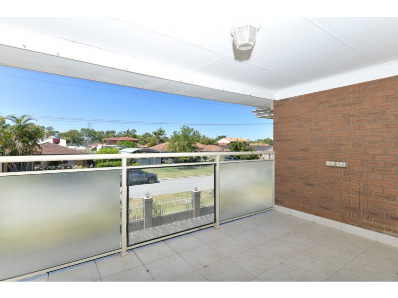 10 Kanella Road, Shelley WA 6148