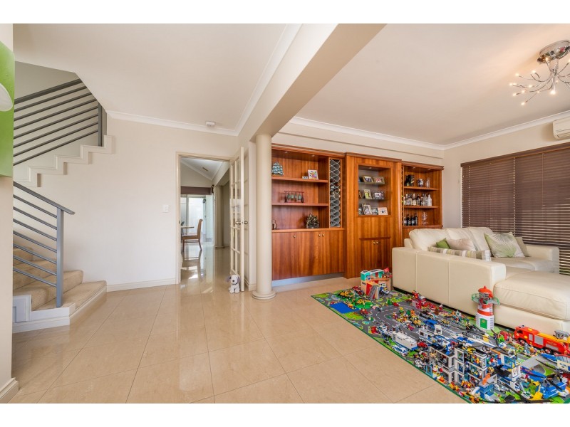 11 Blackfriars Road, Joondalup WA 6027