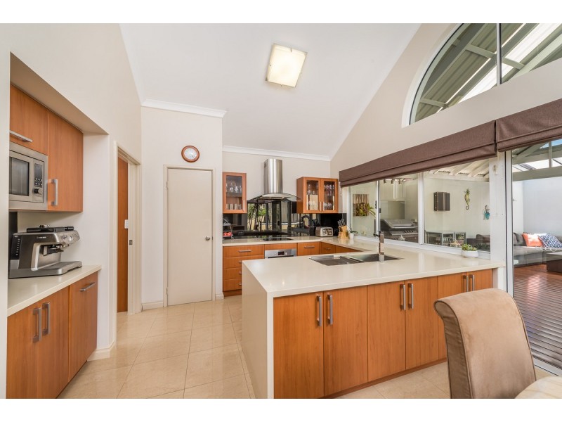 11 Blackfriars Road, Joondalup WA 6027