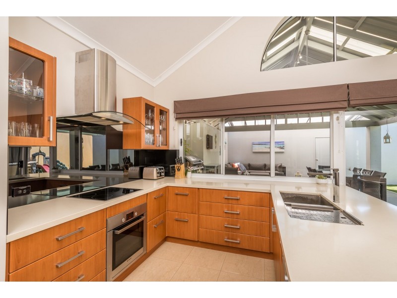 11 Blackfriars Road, Joondalup WA 6027