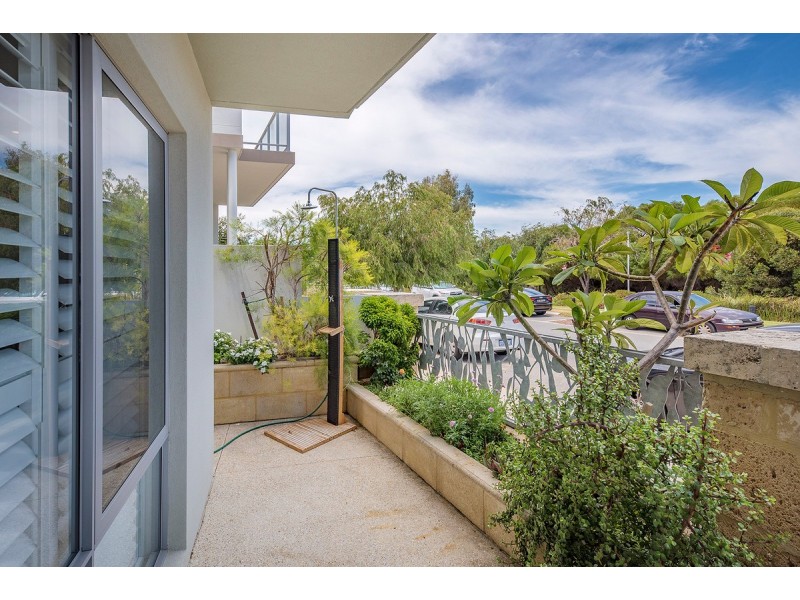 23 Perlinte View, North Coogee WA 6163