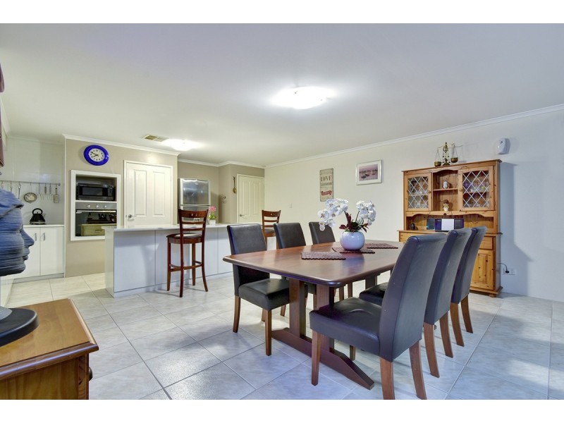1 Turner Parkway, Carramar WA 6031