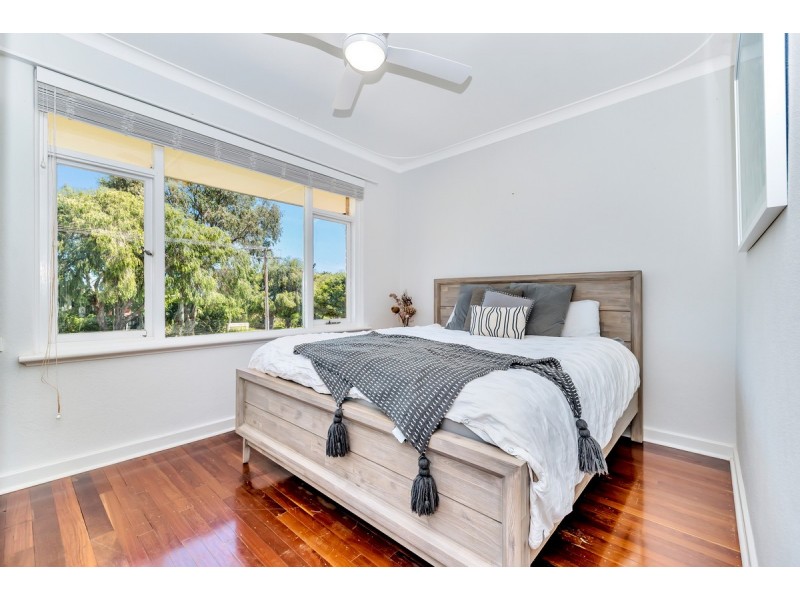 27 Janis Street, Halls Head WA 6210