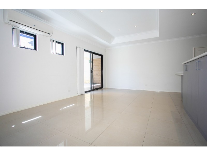 2A Montrose Way, Nollamara WA 6061