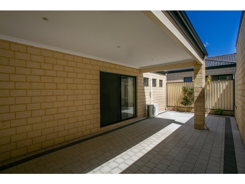 2A Montrose Way, Nollamara WA 6061