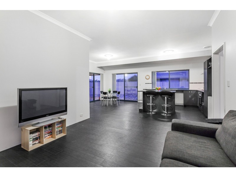 19 Waterfields Drive, Bertram WA 6167