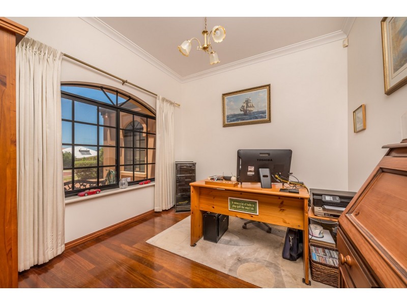 58 Discovery Circuit, Iluka WA 6028