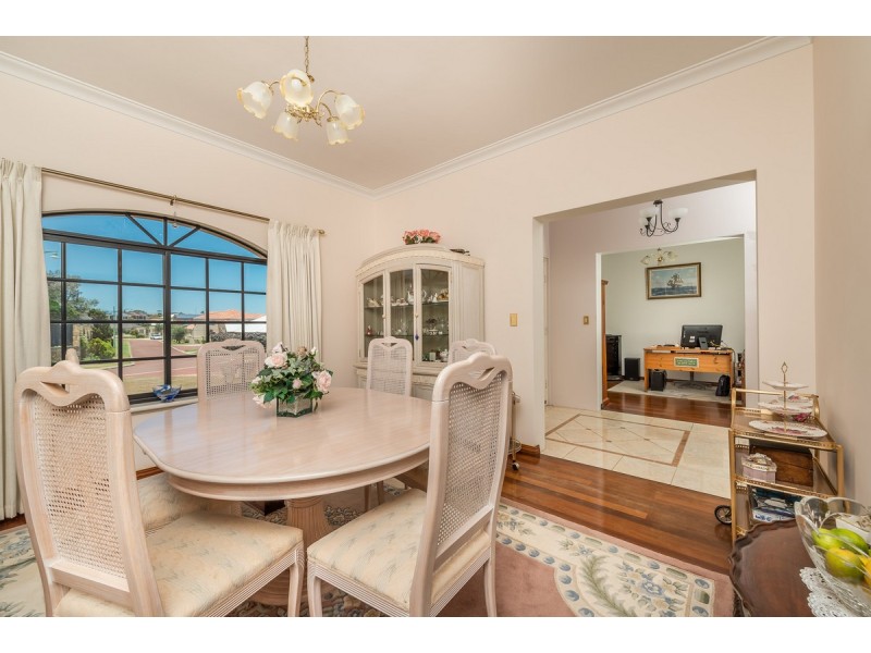 58 Discovery Circuit, Iluka WA 6028