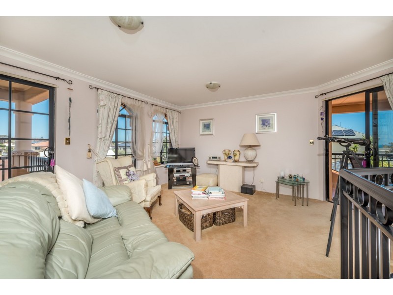 58 Discovery Circuit, Iluka WA 6028