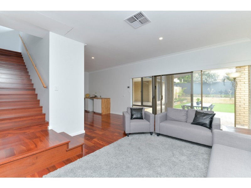 21 Sellars Way, Bull Creek WA 6149