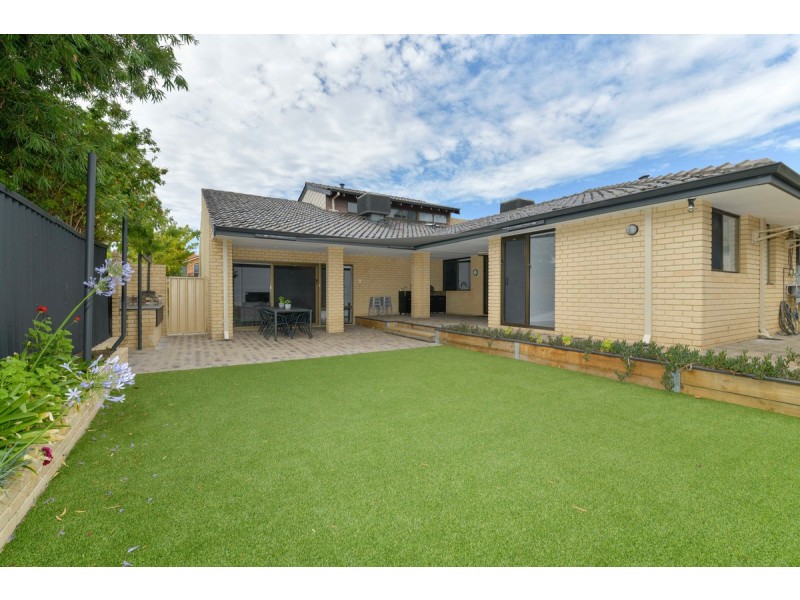 21 Sellars Way, Bull Creek WA 6149
