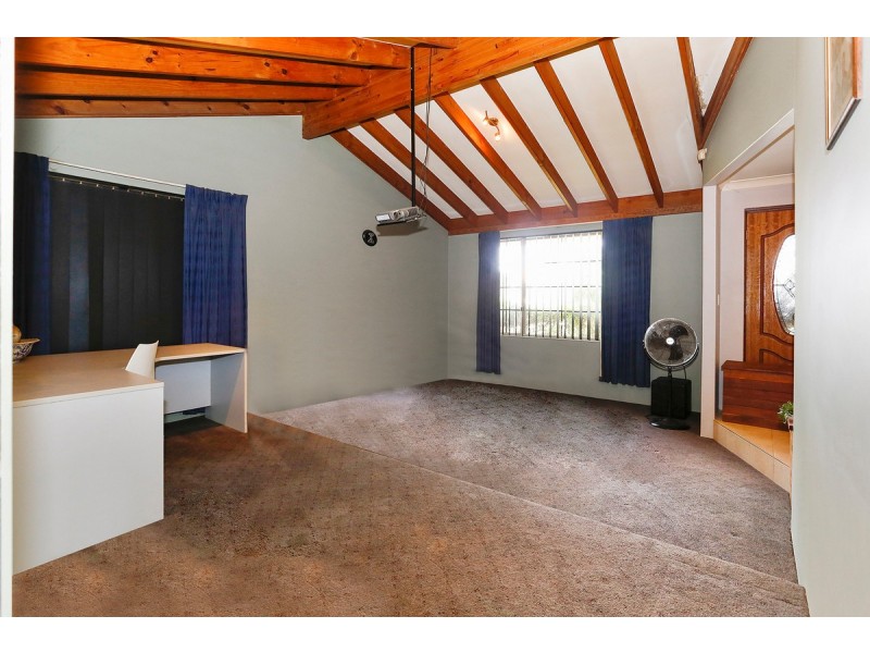 58 Wattle Drive, Beechboro WA 6063