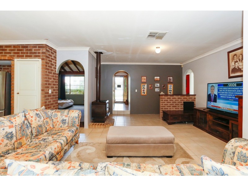 58 Wattle Drive, Beechboro WA 6063