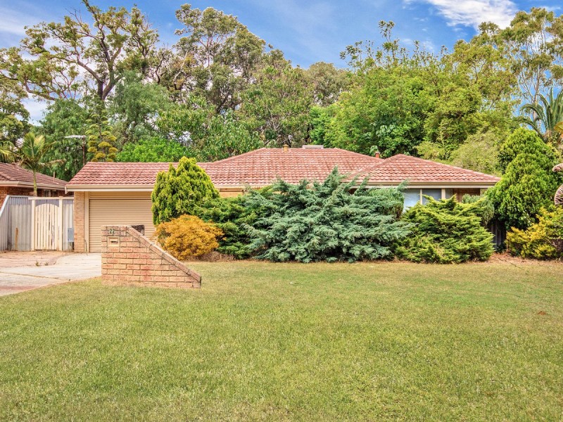 22 Judges Gardens, Leda WA 6170
