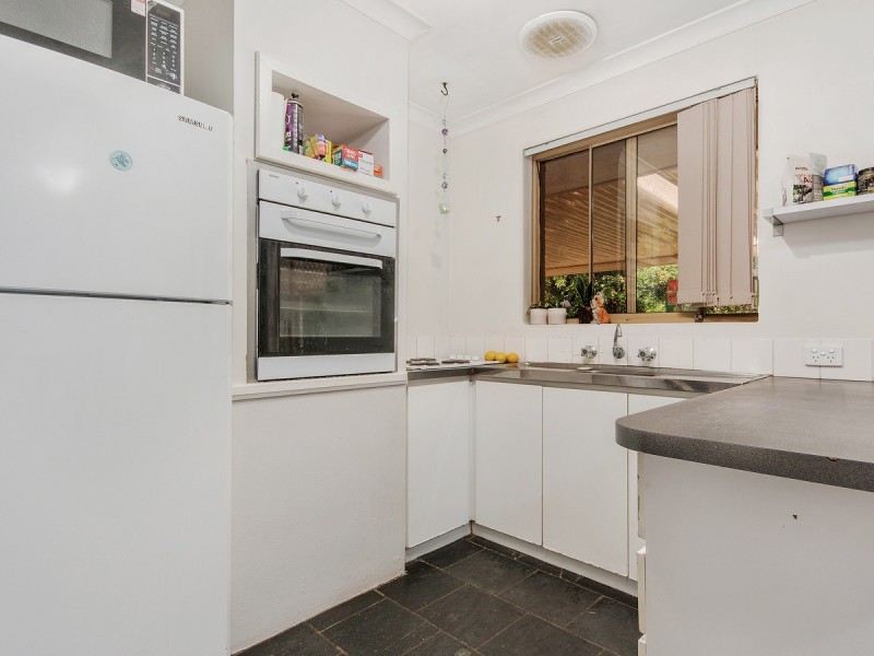 22 Judges Gardens, Leda WA 6170