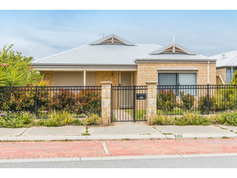 10 Carlin Way, Butler WA 6036