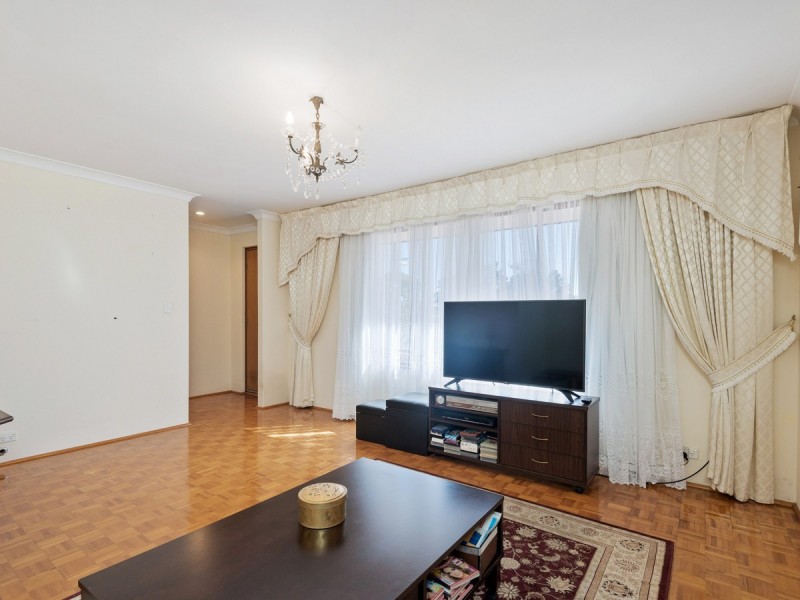 170 Caridean Street, Heathridge WA 6027