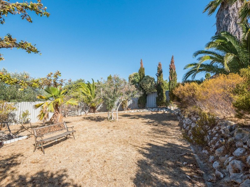 170 Caridean Street, Heathridge WA 6027