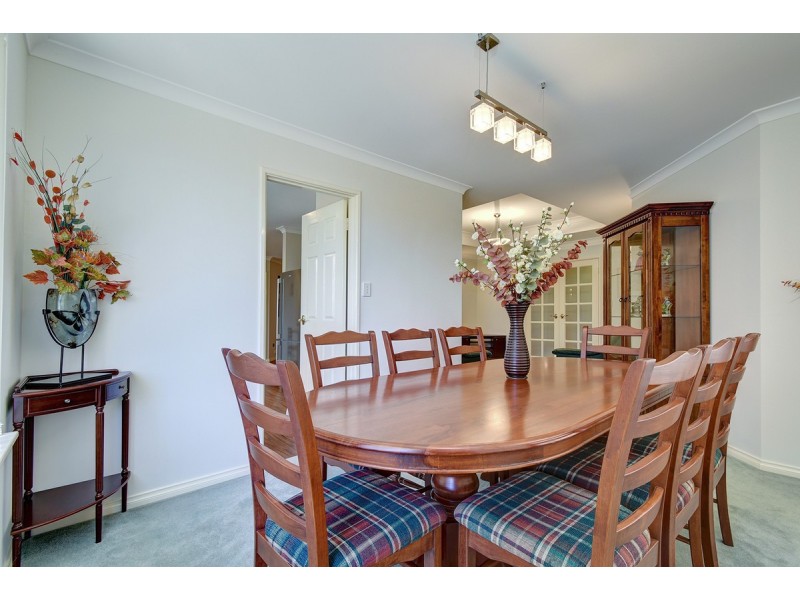 75 Manchester Drive, Hocking WA 6065