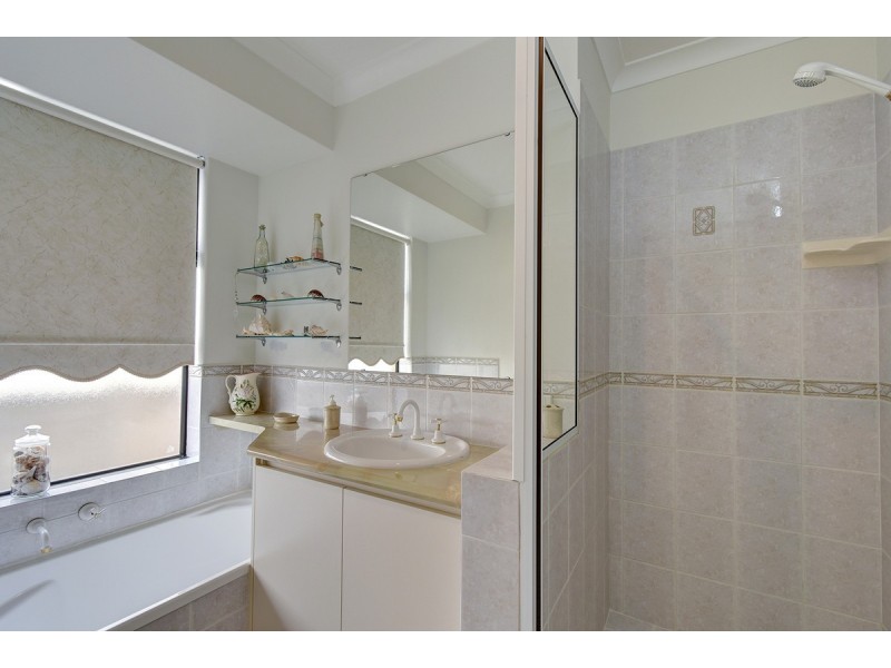 75 Manchester Drive, Hocking WA 6065