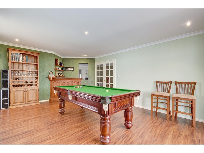 75 Manchester Drive, Hocking WA 6065