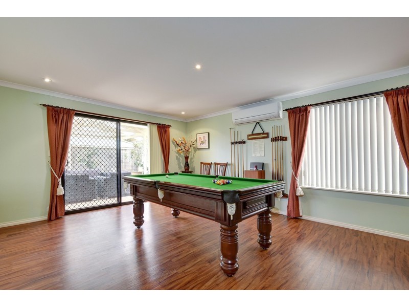 75 Manchester Drive, Hocking WA 6065