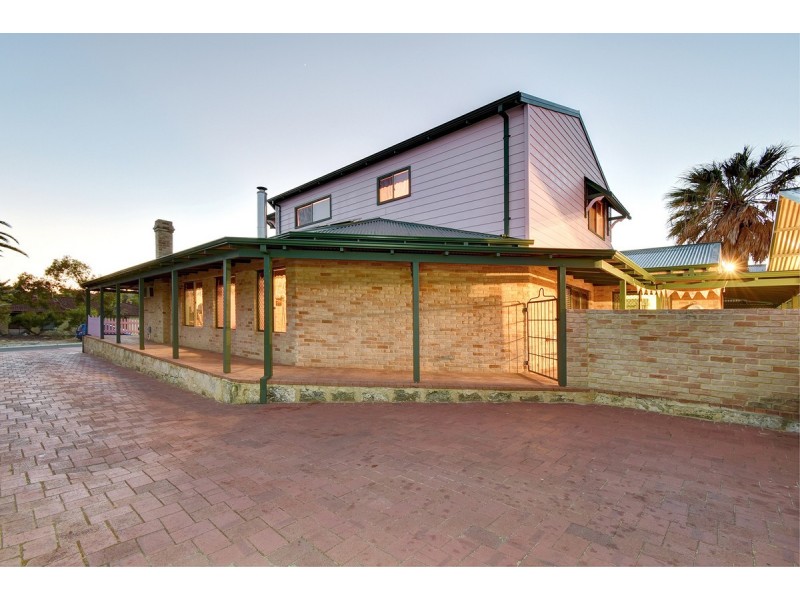 8 Charlotte Cove, Joondalup WA 6027