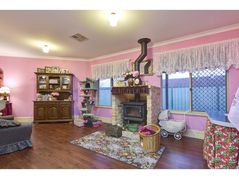 8 Charlotte Cove, Joondalup WA 6027