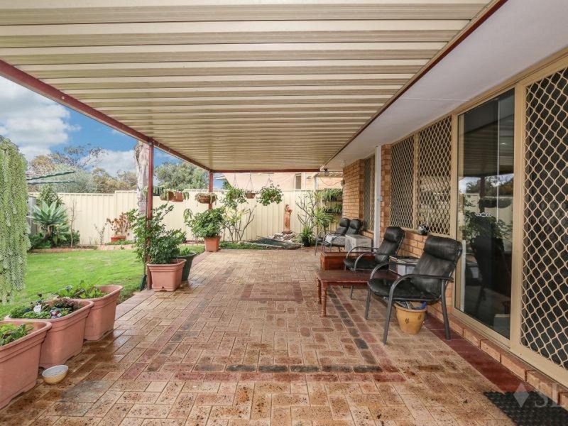 8A Mitchell Court, Beechboro WA 6063