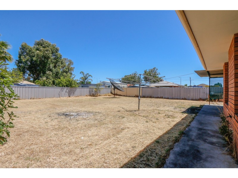 187 Amazon Drive, Beechboro WA 6063
