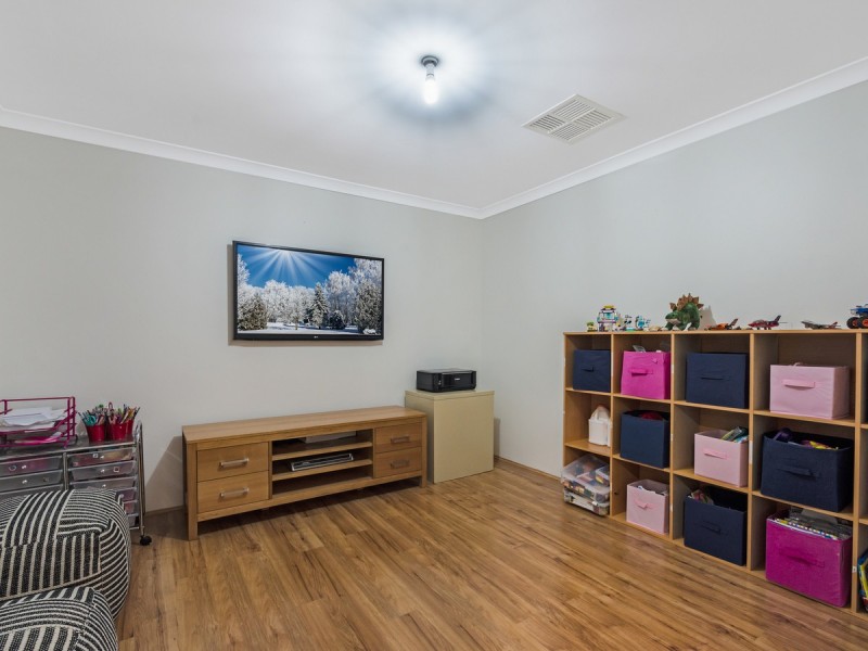 31 Yandella Promenade, Tapping WA 6065