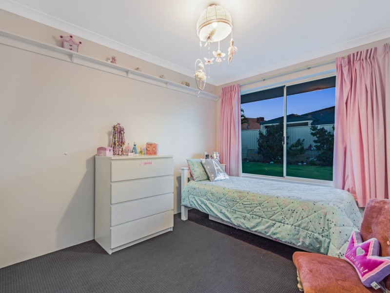 31 Yandella Promenade, Tapping WA 6065