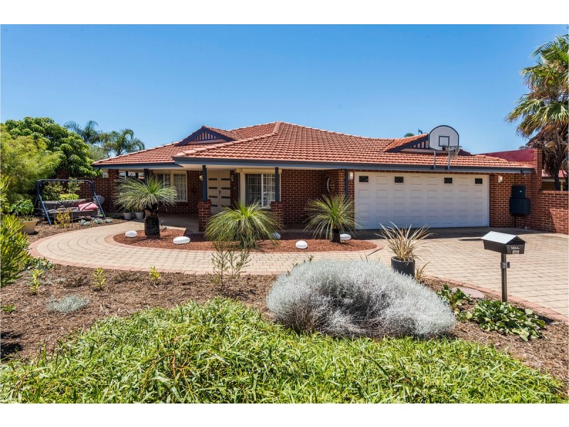 9 Santalum Retreat, Canning Vale WA 6155