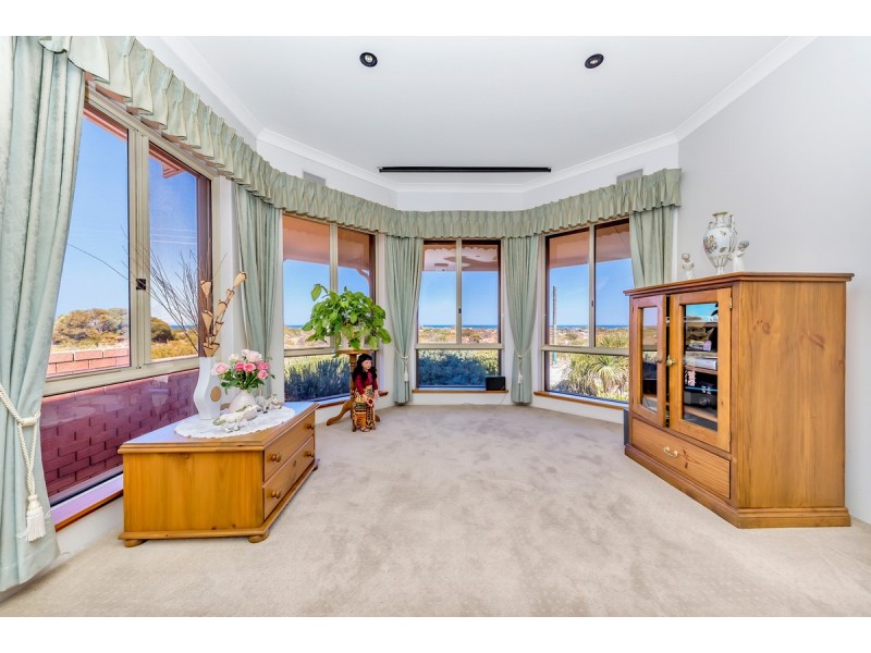 32 Foreshore Drive, Singleton WA 6175