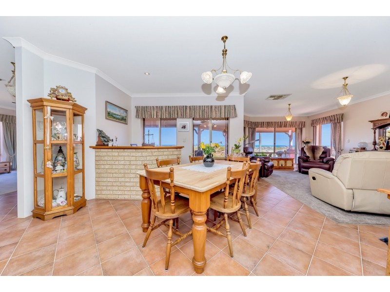 32 Foreshore Drive, Singleton WA 6175