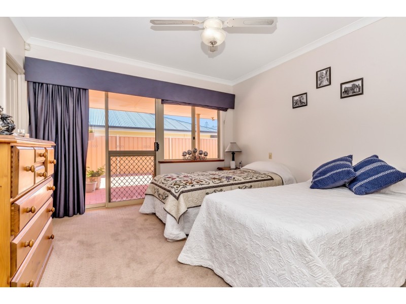 32 Foreshore Drive, Singleton WA 6175