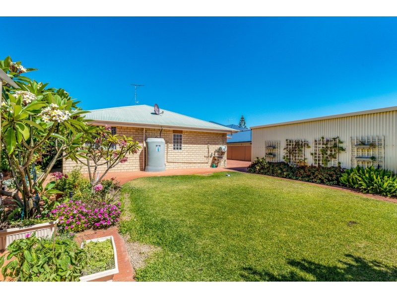 32 Foreshore Drive, Singleton WA 6175