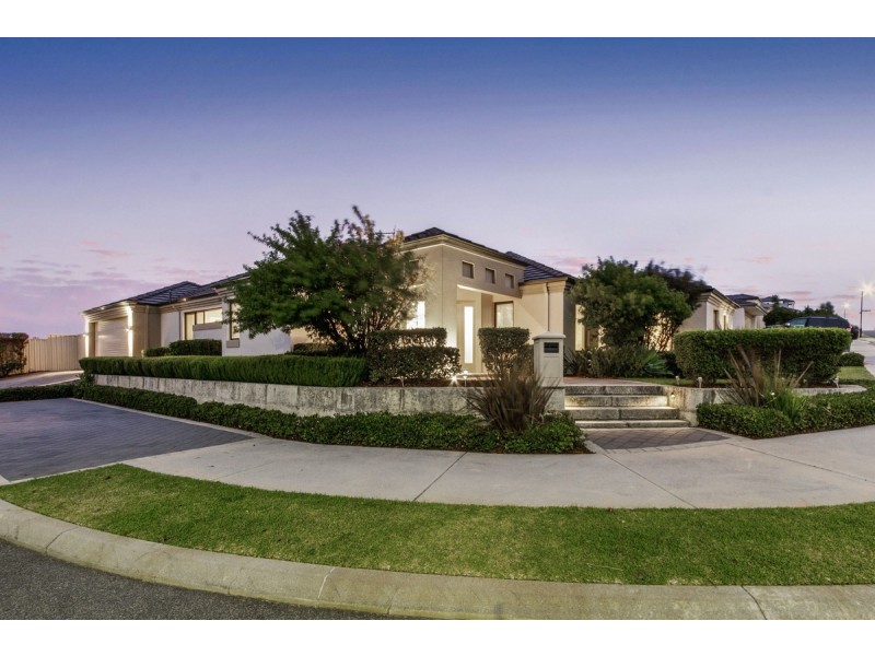 1 Rosemary Avenue, Darch WA 6065