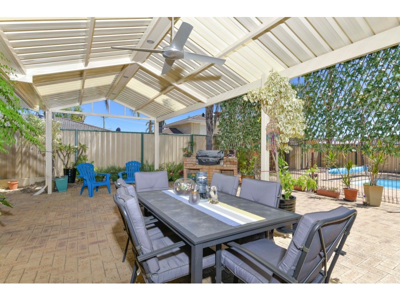 3 Lupin Court, Hocking WA 6065